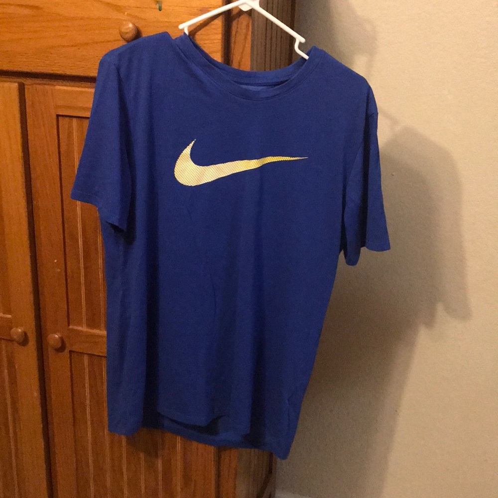 Nike Shirt